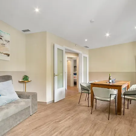 Sagrada Familia Apartment